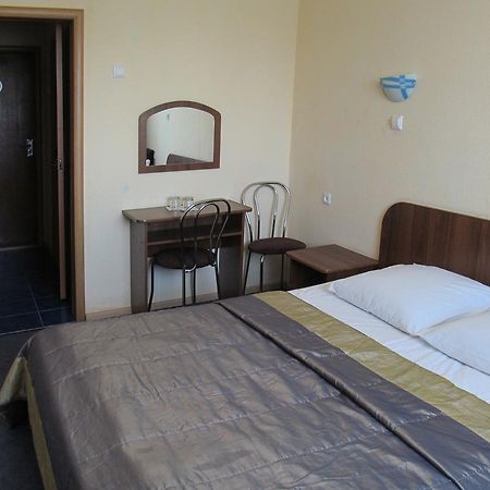 Hotel Vetraz فيتبسك المظهر الخارجي الصورة
