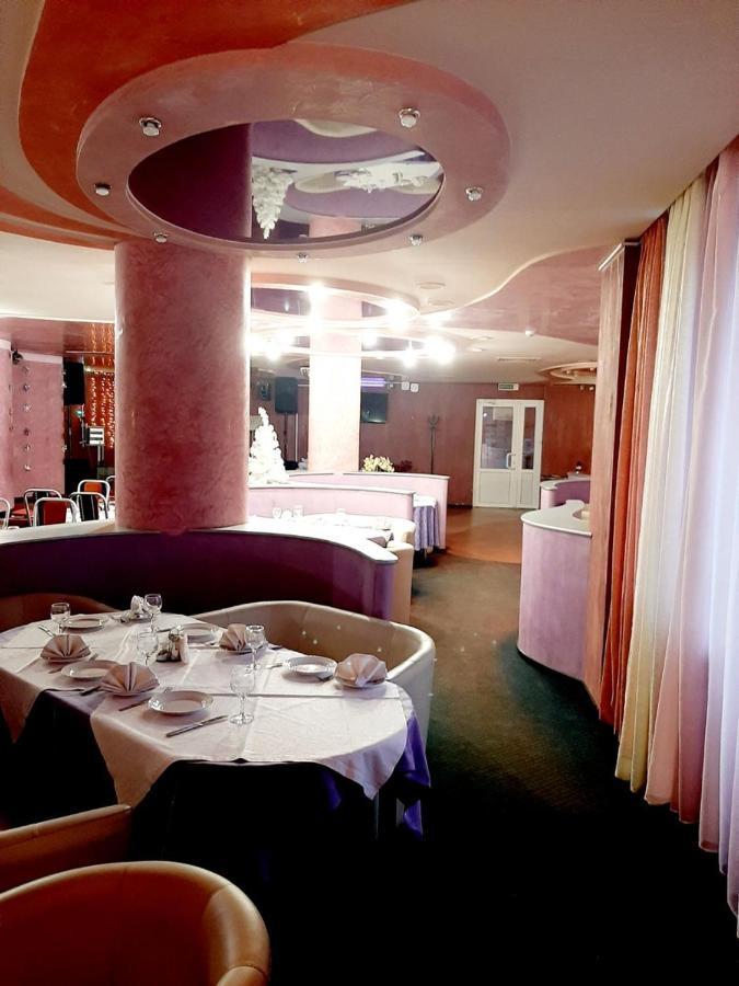 Hotel Vetraz فيتبسك المظهر الخارجي الصورة